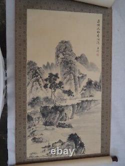 165 Japanese Prints in a Scroll. Painting on Paper = Houses Mountains
