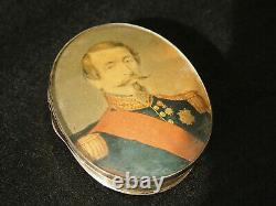 19th Boite And Son In Argent And Ecaille Medaillon Portrait Napoleon III Do Main