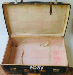 ANTIQUE SUITCASE 1920/30 MANY LABELS (authentic) OF ITALIAN HOTELS