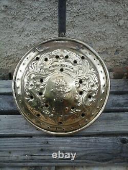 Ancient Basin 18th In Brass Decoration Ducal Crown And Cross Of Lorraine