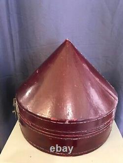 Ancient Chinese Hat Box in Red Lacquered Wood Conical Shape Early 20th Century