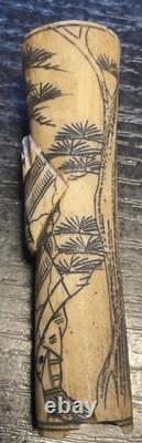 Ancient Japanese pipe case KISERUZUTSU in carved bone Edo Japan 19th century
