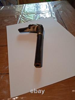 Ancient Magnificent Cane or Parasol Handle Greyhound in Black Horn