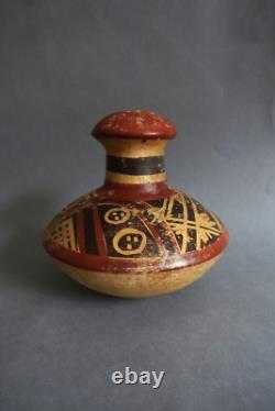 Ancient terracotta gourd with painted ethnic decoration, origin to be determined