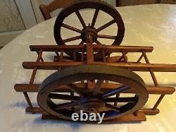 Ancient toy wooden cart and oxen harness from the company Dejou (1935-1985)