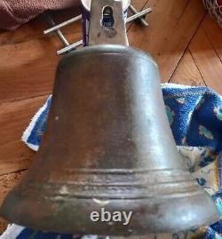 Antique 19th-century bronze bell, weight 4.8kg, height approximately 22