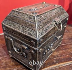 Antique Bronze Footed Box Small Finely Decorated Craft Decoration