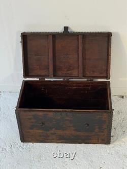 Antique Chinese Wooden Transport Chest Late 19th Century Early 20th Century