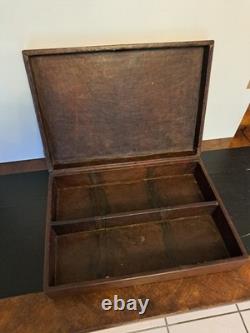 Antique Embossed Leather Box, Mali, 1930s, Sudanese Tuareg Mandingue Art