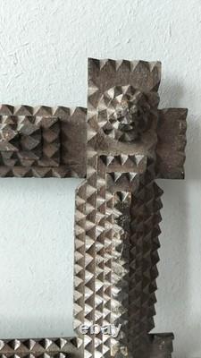 Antique Tramp Art, Carved Wooden Frame, United States, 19th Century / 1870–1940