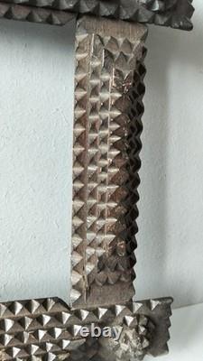 Antique Tramp Art, Carved Wooden Frame, United States, 19th Century / 1870–1940