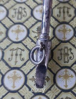 B013 Magnificent Silver Rattle Handle In / Whistle / Bells