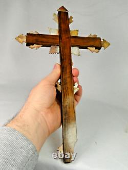 Beautiful Jerusalem Cross from the early 19th century Mother-of-Pearl & Olive Wood Marquetry