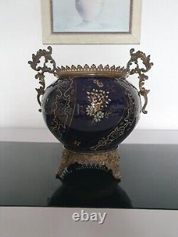 Beautiful Navy Blue Enamel Cache Pot, mounted in Bronze, late 19th century