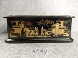 Black Lacquered Wooden Chest Box. Hand-Painted Gilt Decoration. Figures. China, 19th Century
