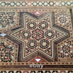 Box set marquetry mother-of-pearl Eastern Syria no. 18 K folk art chest