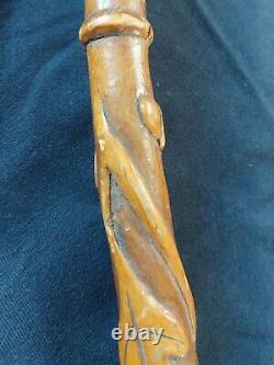 Carved Boxwood Cane Throughout its Length. 19th Century Folk Art