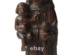 Carved Wooden Sculpture of the Virgin and Child, High Period 17th Century Popular Art