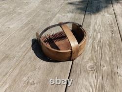 Clover or Blueberry Flower Comb Popular Art