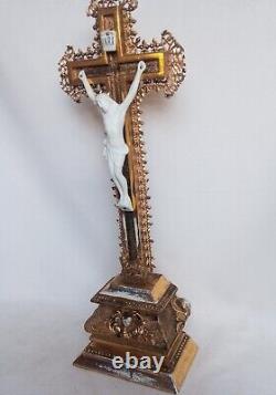 Crucifix In Golden Wood With Gold Leaf Epoque Napoleon III H 39,5 CM