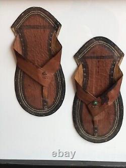 ETHNIC TABLE WITH LEATHER SANDALS FROM THE MAURITANIAN ALGERIAN DESERT