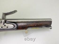 English Large Flint Gun Forged Iron Exotic Wood 18 19th 187w400