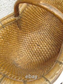 FOLK ART GATHERING BASKET IN BRAIDED SOLE 1900s