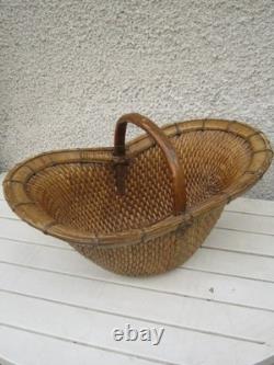 FOLK ART GATHERING BASKET IN BRAIDED SOLE 1900s