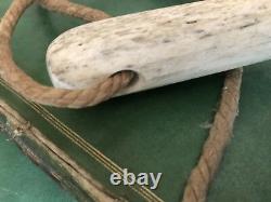 Fid Bone Cattle Marino, Scrimshaw Antique Sailor Made. 19th Century