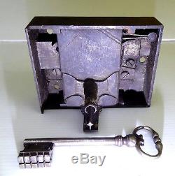 Fine Locksmith Of The 18th Key To Complications And Its Lock