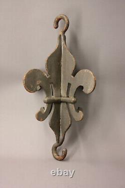 Forged Fleur de Lys. Royalty Sign