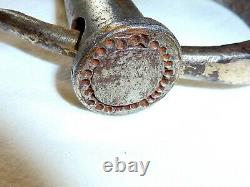Former Pair Of Old Handcuffs With Key Old Antique Handcuffs Wich Key
