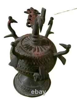 Indian Sindoor Dani box in brass, Kerala (India), 19th century