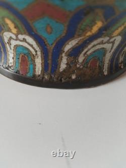 Japan: Large bronze vase with champlevé enamel decoration, 19th century