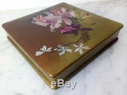 Lacquer Box Decorated With Beautiful Orchids 21240