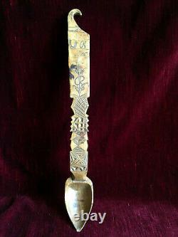 Large Spoon Of Carved Fruit Wood Art Populaire 19th