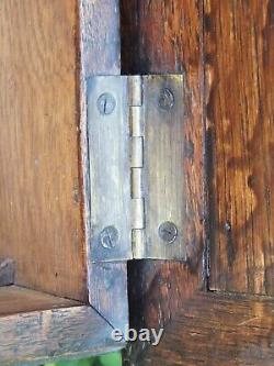 Large box Black Forest old carved wood Carved Oak 40 cms, 3.8 kilos