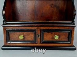 Miniature master walnut furniture, dated 1870 located in Avignon. Very good condition B230