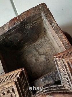 Old Folk Art Monoxyl Wooden Box Old Carts Spice Box