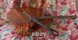 Old copper frying pan, 18 cm diameter, with lid, 19th century