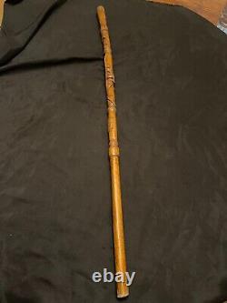 Old popular art cane