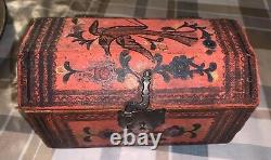 Old popular art painted wooden wedding chest box from Alsace Meuse