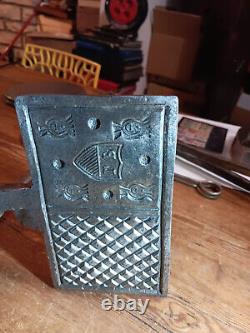 Old waffle iron, waffle mold, Coat of arms to be defined, 19th century