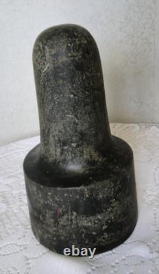 Polynesian carved natural stone pestle, antique folk art, 19th century, No. 1