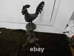 Popular art rooster oil lamp, ironwork, H 37cm, W 1.7kg, 20th century