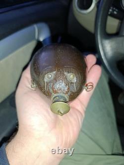 Rare Powder Flask in Carved Coconut from the 19th Century