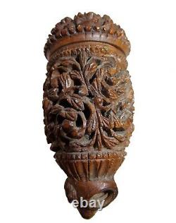 Rare Stove Pipe Carved Tagua Circa 1800