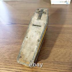 Rare engraved piggy bank, trench art in wood WW1 coffin shape