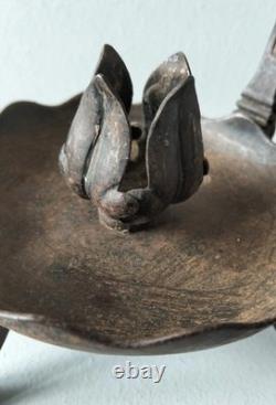 Rare forged-iron cave rat candle holder, 19th century, beautiful workmanship, metalwork