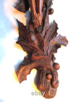 Religious object, Christ on a holly cross, early 19th-century folk art